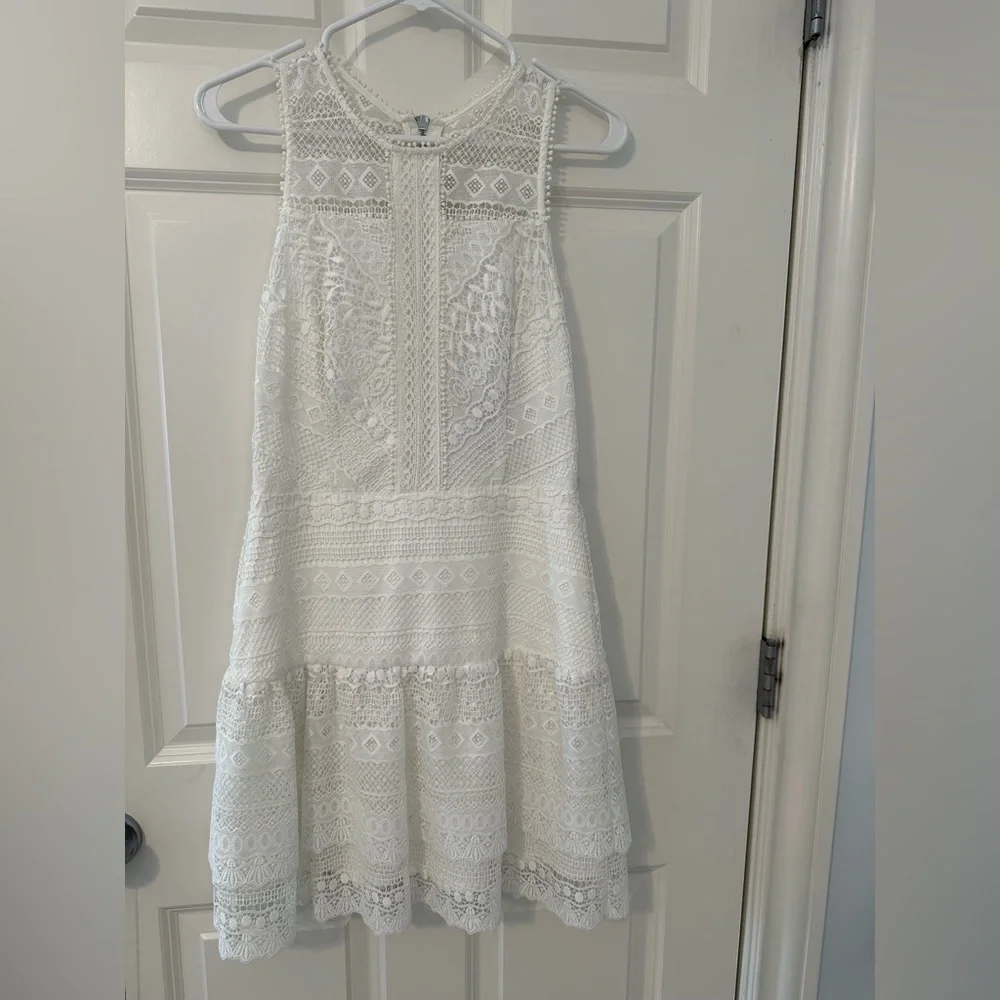 Dress - Picture 5 of 5